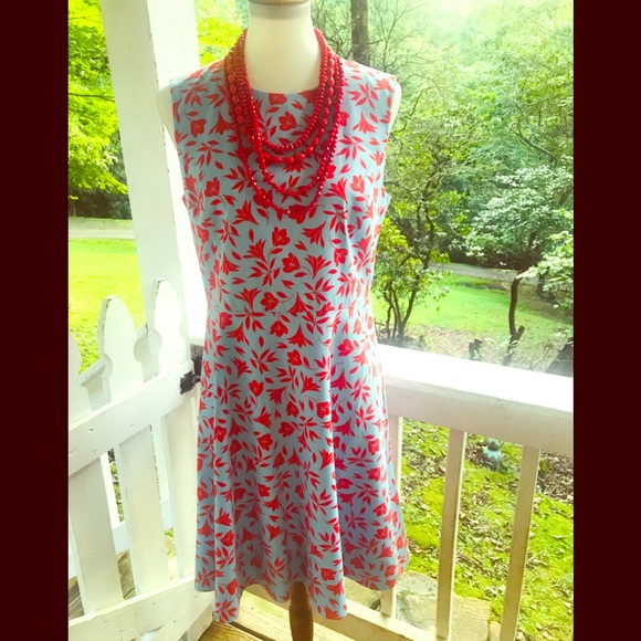 Draper James Dresses & Skirts - Draper James Sky Blue Floral Dress 10